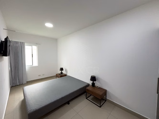 Alquiler Moderno Apartamento en Sabana Norte con Patio - Imagen 9