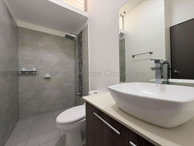 CASA EN VENTA EN CONDOMINIO SAN MIGUEL DE SANTO DOMINGO, HEREDIA | 4 HAB | CERCA DEL COLEGIO LINCOLN | CON AMENIDADES P - Imagen 15