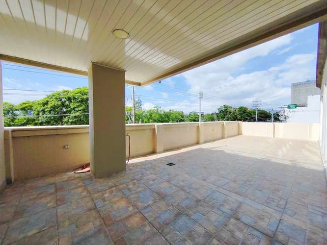 Apartamento de Lujo con Terraza en vista al parque La Sabana – 3 Habitaciones - Imagen 2