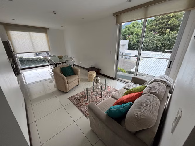 Apartamento en Condominio Bosques de Escazú - Imagen 8
