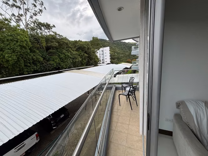 Apartamento en Condominio Bosques de Escazú - Imagen 10