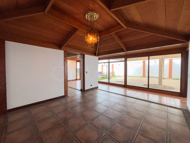 Propiedad Comercial Premium en Rohrmoser | 10 Oficinas y 1.300m² - Imagen 5
