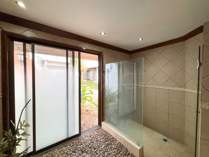 Propiedad Comercial Premium en Rohrmoser | 10 Oficinas y 1.300m² - Imagen 14