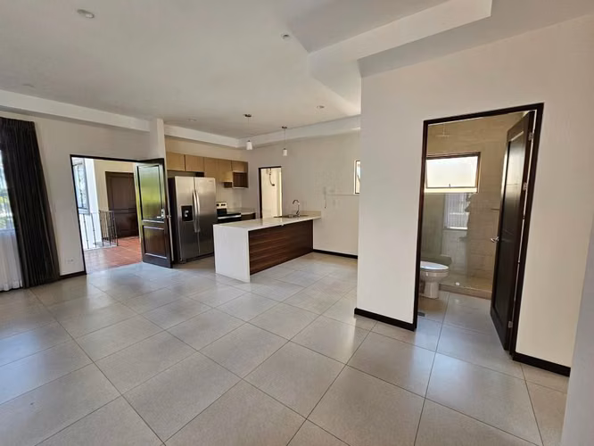Santa Ana - Alquiler de Apartamento - Imagen 3