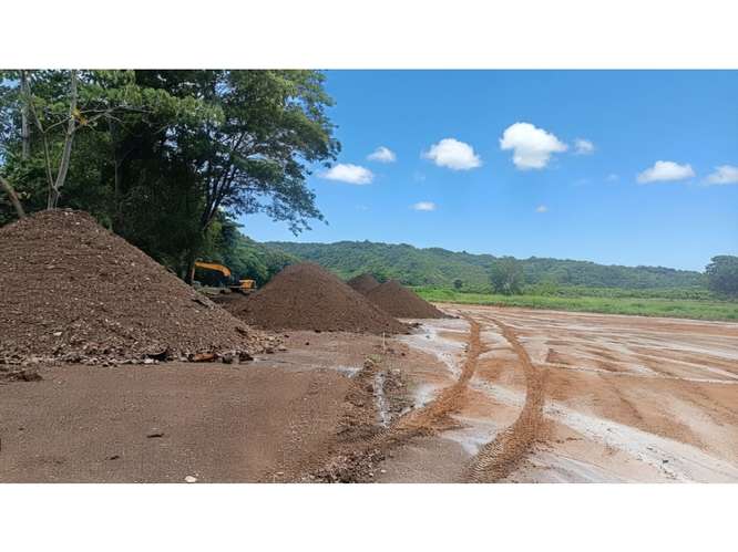 PREVENTA  DE LOTES, PUNTARENAS, JACÓ, PLAYA HERMOSA - Imagen 2