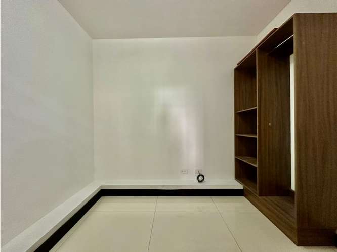 Apartamento espacioso y bien distribuido en Escazú - Imagen 20