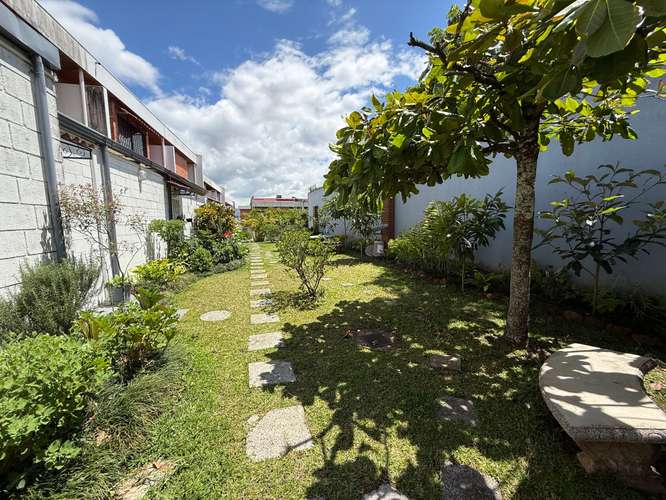Se vende casa en condominio cerca de Plaza del Sol, Curridabat (MJ) - Imagen 12