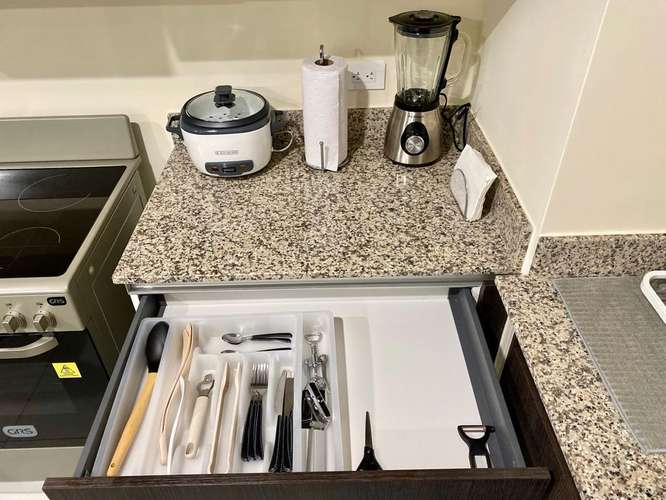 Venta de Apartamento Amoblado Torre los Yoses. - Imagen 3