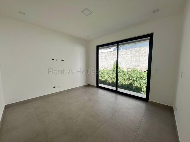 Alquiler de Moderno Apartamento DUPLEX en ULLOA-Heredia. 27-867 LCV - Imagen 7