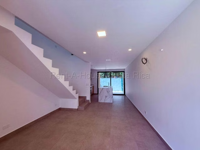 Alquiler de Moderno Apartamento DUPLEX en ULLOA-Heredia. 27-867 LCV - Imagen 13