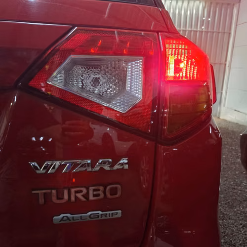 SUZUKI VITARA TURBO 2018 AUTOMATICO 4X4 MOTOR 1.400 CC TURBO PAQUETE ELECTRICO PANTALLA CAMARA RETROCESO FULL EXTRAS - Imagen 10