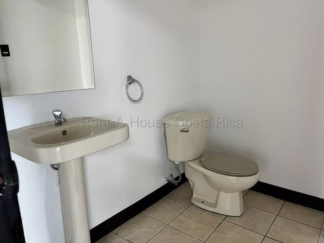 Alquiler de Local Comercial en Mata Redonda, San José. OPORTUNIDAD ÚNICA - Imagen 8