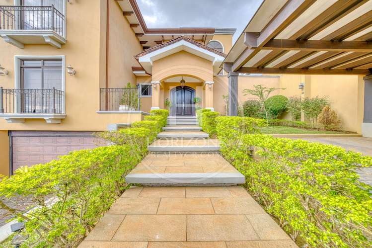 Casa de Lujo en Venta en Residencial Altamonte en Curridabat 4 Habitaciones y Terraza noj1262sb - Imagen 2
