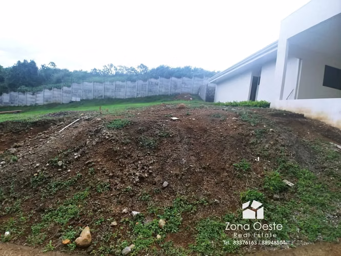 OPORTUNIDAD! VENTA LOTE CONDOMINIO 5 MINUTOS DEL AEROPUERTO, ALAJUELA - Imagen 7