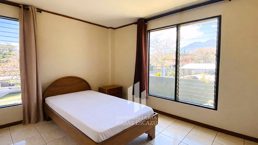 Apartamento en Alquiler en San Rafael de Escazú cerca del Centro Comercial Paco - Imagen 11