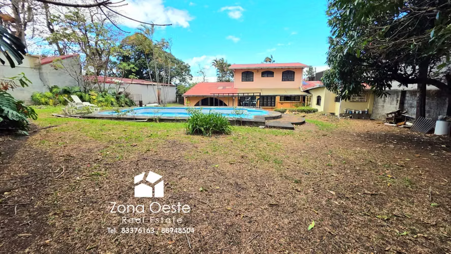 Venta propiedad ideal para desarrollar, uso de suelo comercial, Escazú, 1747m2 - Imagen 2