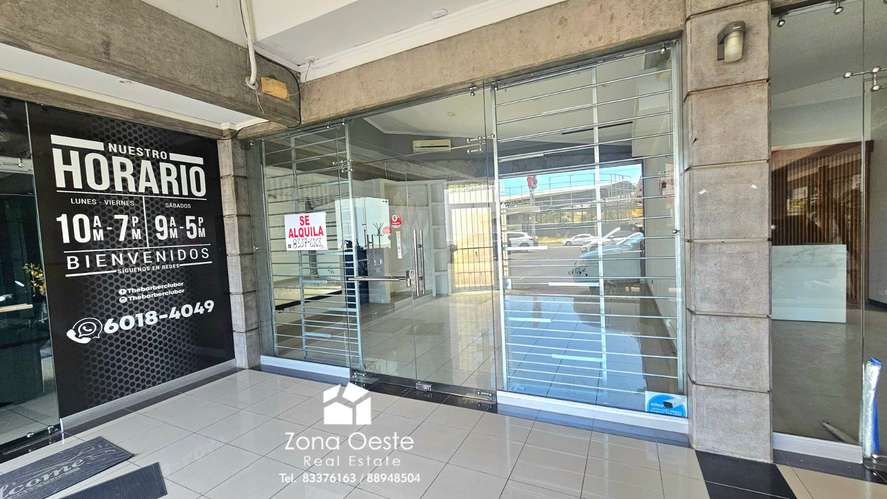 Venta de local comercial muy cerca de Distrito 4 - Imagen 10