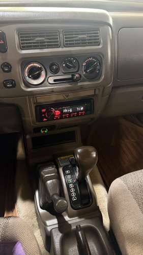 Mitsubishi montero sport  - Imagen 10