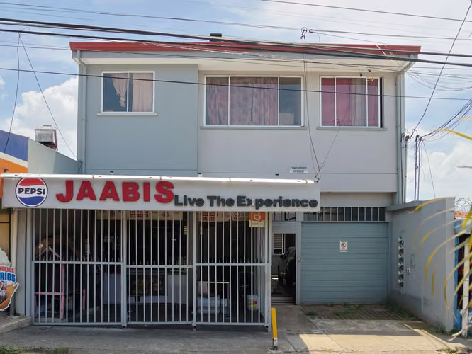 Propiedad de inversión con 5 apartamentos en Alajuela MAC