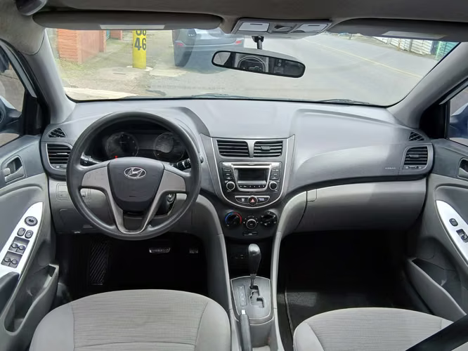Hyundai accent  - Imagen 7