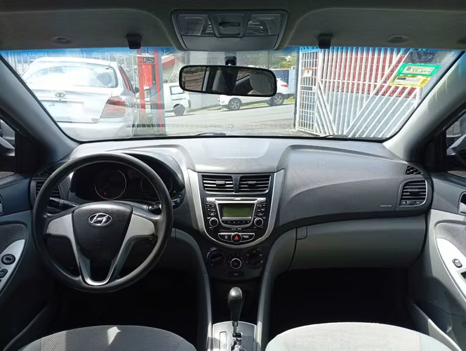 Hyundai accent  - Imagen 8