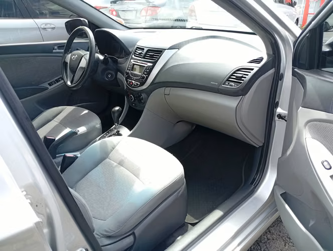Hyundai accent  - Imagen 13