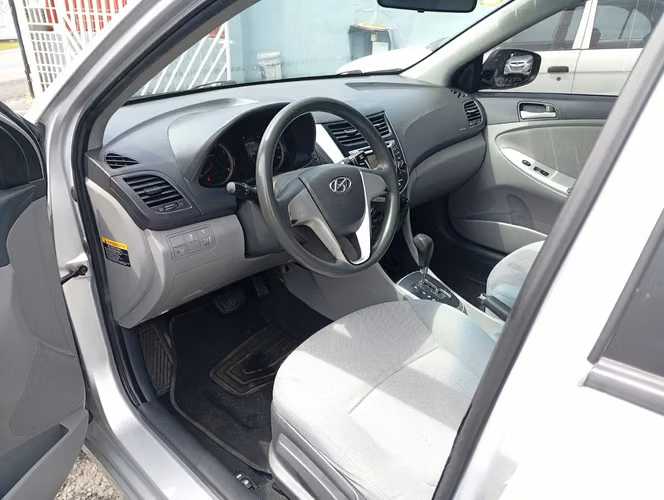 Hyundai accent  - Imagen 10