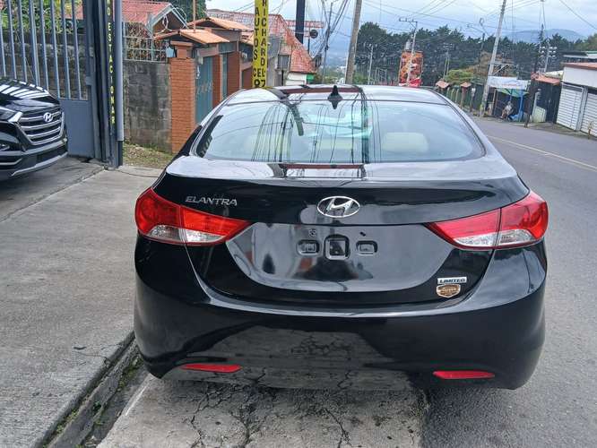 Hyundai elantra limited  - Imagen 5
