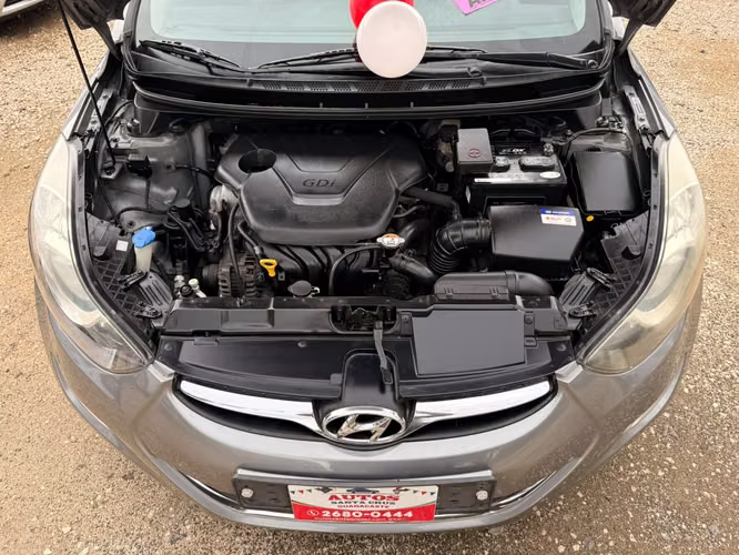 HYUNDAI AVANTE GDI-2014-AUTOMATICO-SHIFT TRONIC-6.475.000 - Imagen 7