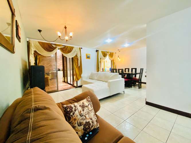 Venta de Casa en Guadalupe, SEGURIDAD 24/7
