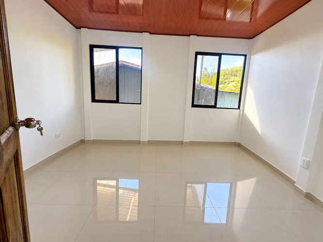 Casa en el Rosario de Desamparados-Financiamiento bancario disponible-1 - Imagen 6