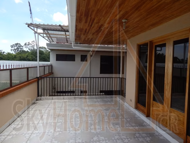 365646 / Edificio comercial en venta o alquiler / Curridabat / Adaptado a Ley 7600 - Imagen 13