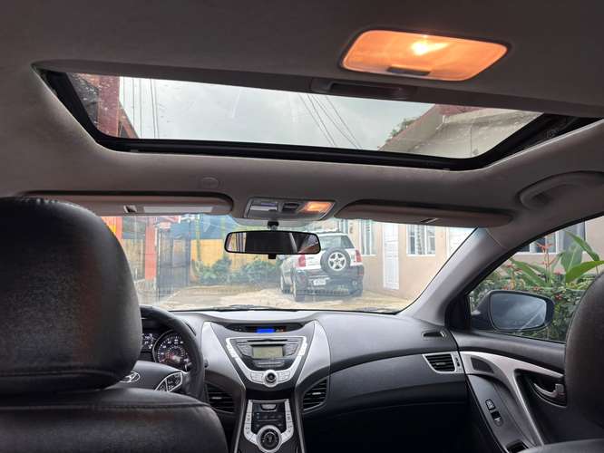 Hyundai elantra limited  - Imagen 12