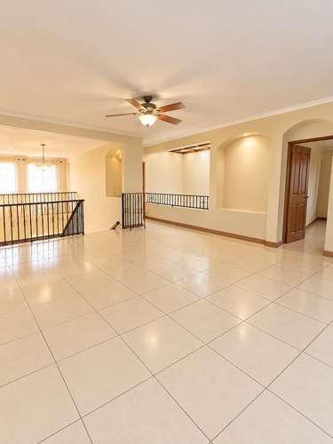 224212 / Casa en alquiler / Urbanización El Prado, Curridabat / Uso residencial o comercial - Imagen 18