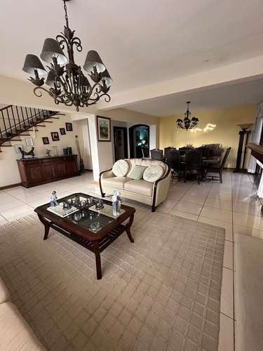 224212 / Casa en alquiler / Urbanización El Prado, Curridabat / Uso residencial o comercial - Imagen 9
