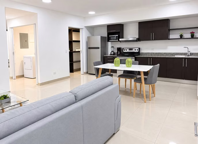 APARTAMENTO PARA ALQUILER, EN LA SABANA. 22-288-2