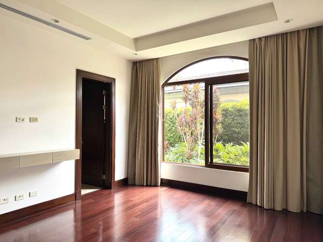 VENTA Residencia de Lujo, Santa Ana / Elegancia,-Amplitud-Privacidad - Imagen 9