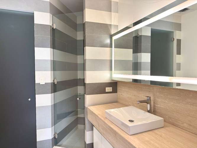 VENTA Residencia de Lujo, Santa Ana / Elegancia,-Amplitud-Privacidad - Imagen 8