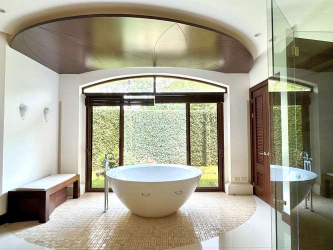 VENTA Residencia de Lujo, Santa Ana / Elegancia,-Amplitud-Privacidad - Imagen 10