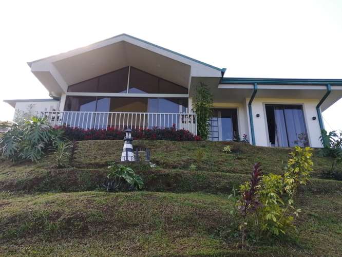 Casa en venta - San Carlos - House for sale