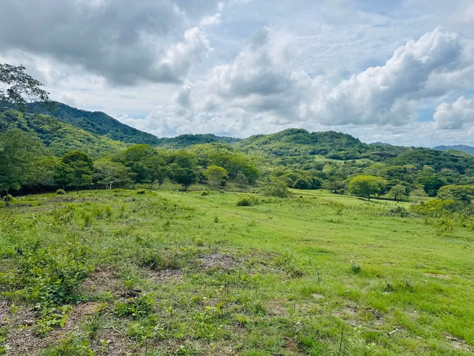 Terreno para desarrollo en Tamarindo: 32 hectáreas con plan maestro de 57 unidades. - Imagen 4