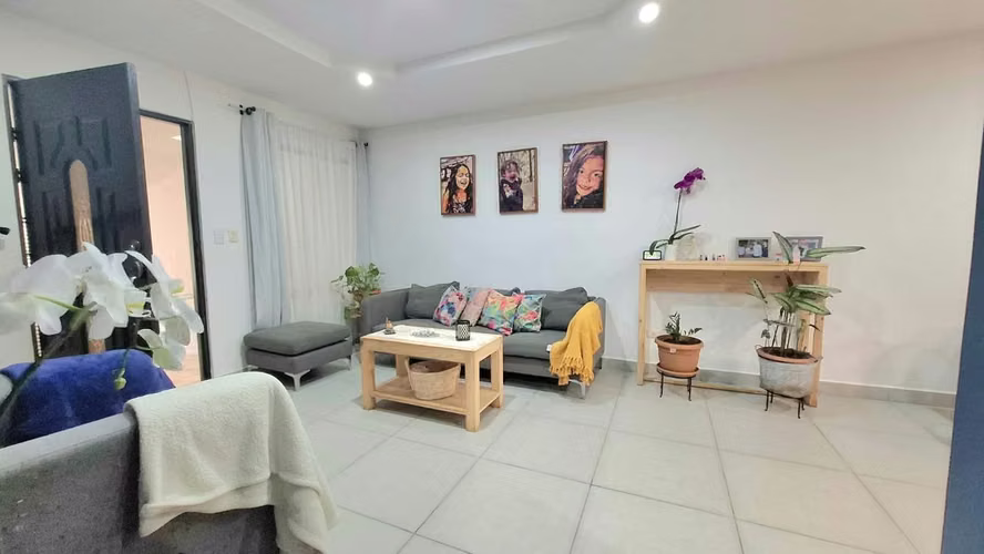 Venta de Casa en Curridabat Granadilla, San José 18293 - Imagen 5