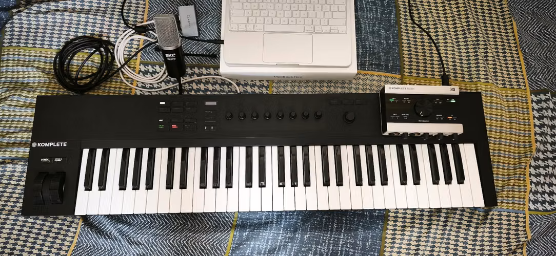 Bundle de Producción Musical: Native Instruments Komplete