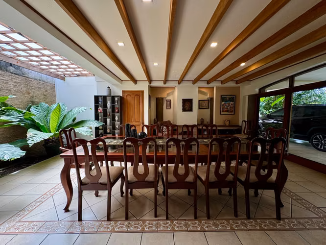 Venta de Casa en Residencial Sierras de la Unión, San Rafael, Cartago (AD) - Imagen 6