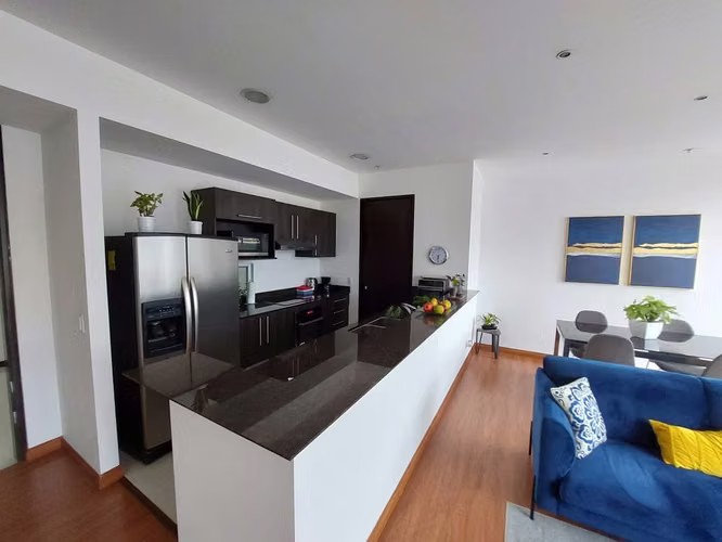 Vendo en Vistas de Nunciatura, hermoso-lujoso-amplio 71m2, amueblado, 1 hab, 1.5 baños, vista parque.   - Imagen 3