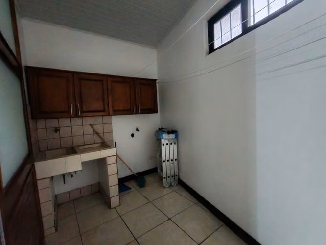 ALQUILER DE HERMOSO APARTAMENTO EN POZOS DE SANTA ANA - Imagen 13