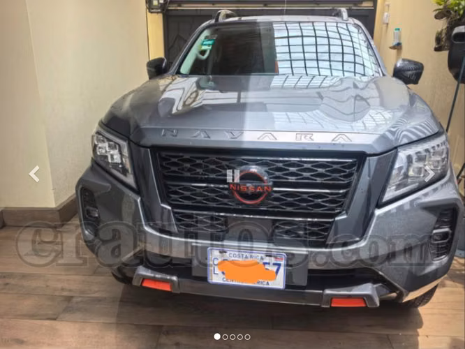 Nissan NAVARRA 2025