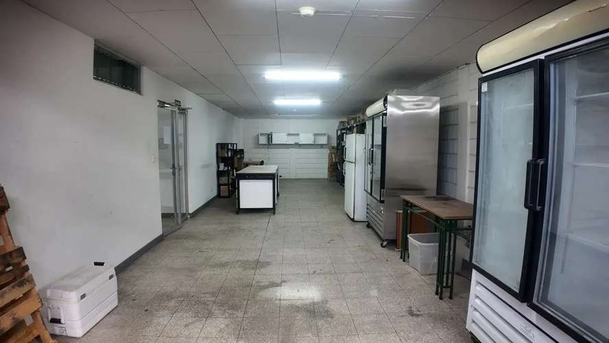 Bodega y Oficina Estratégica en San José - Espacio Comercial. - Imagen 8