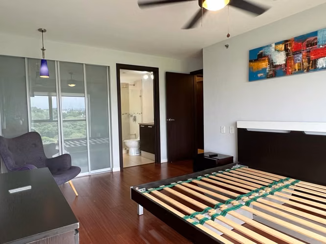 Apartamento amueblado en venta en Condominio Paradisus - Imagen 9