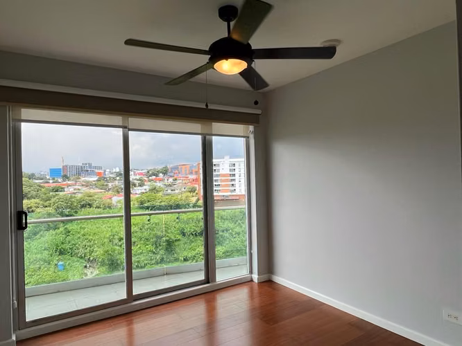 Apartamento amueblado en venta en Condominio Paradisus - Imagen 11